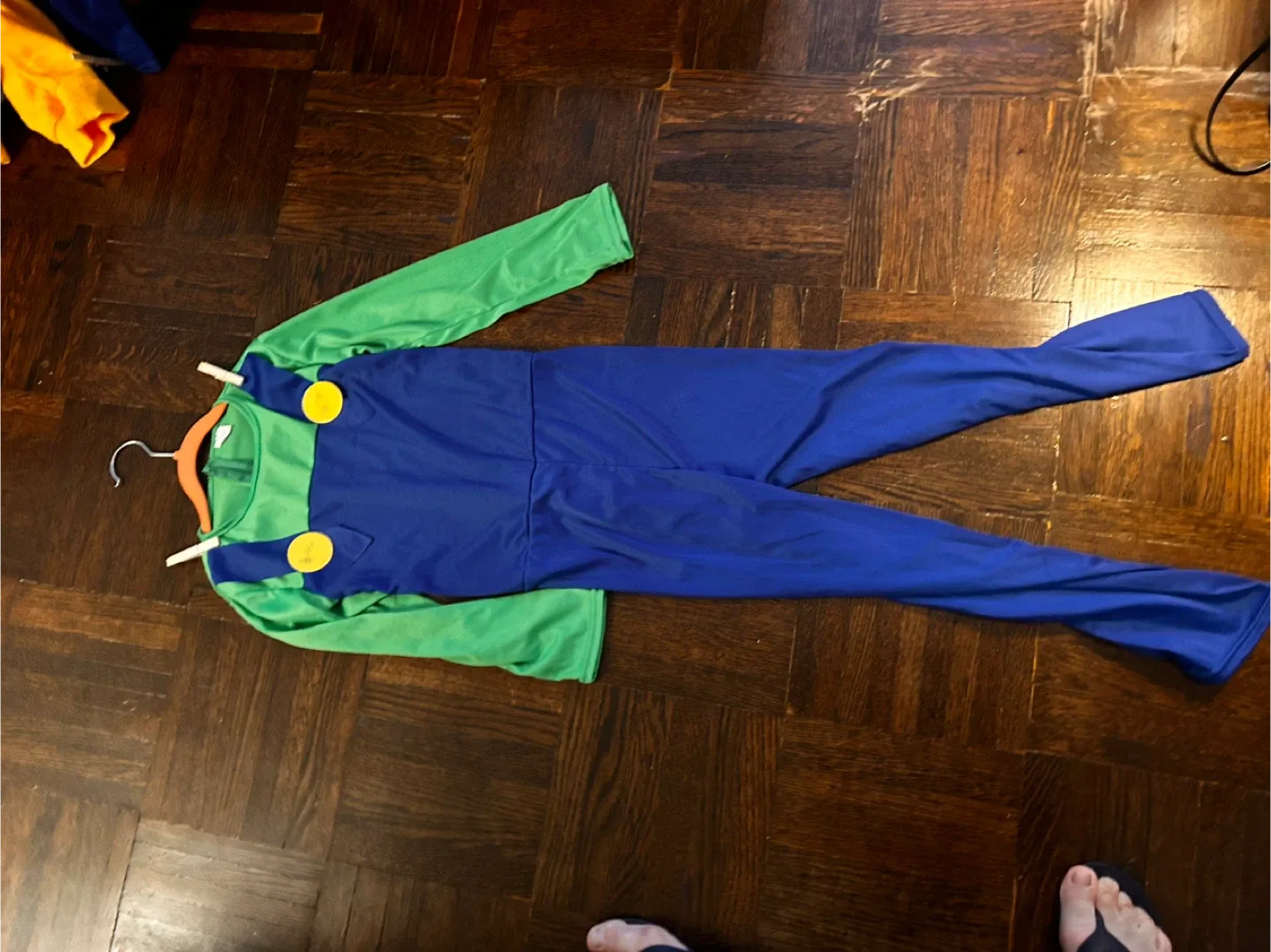 Mario and Luigi Costume Set image indicator(7)