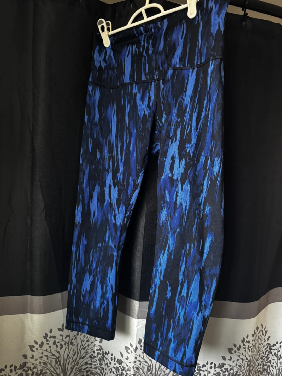 Lululemon Blue & Pink Leggings - photo 2