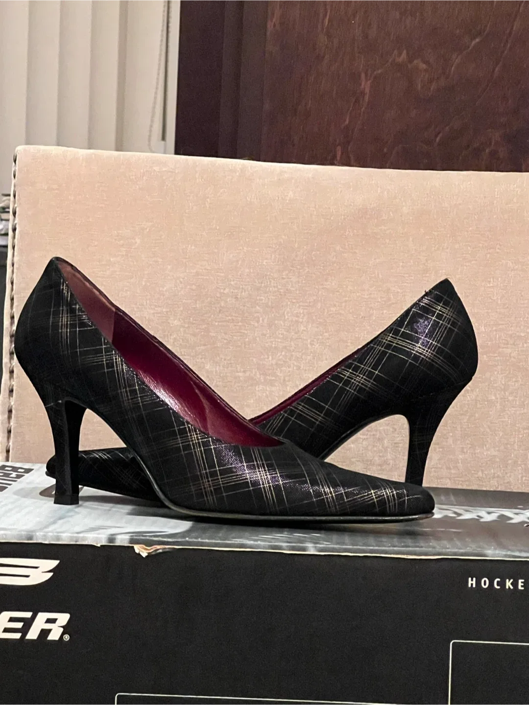 Giampiero P Donna Heels - Size 37 EU or 6 to 7 size US. image indicator(4)