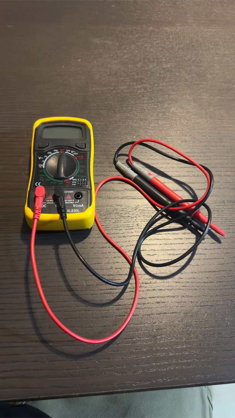 XL830L Digital Multimeter - Yellow - photo 5
