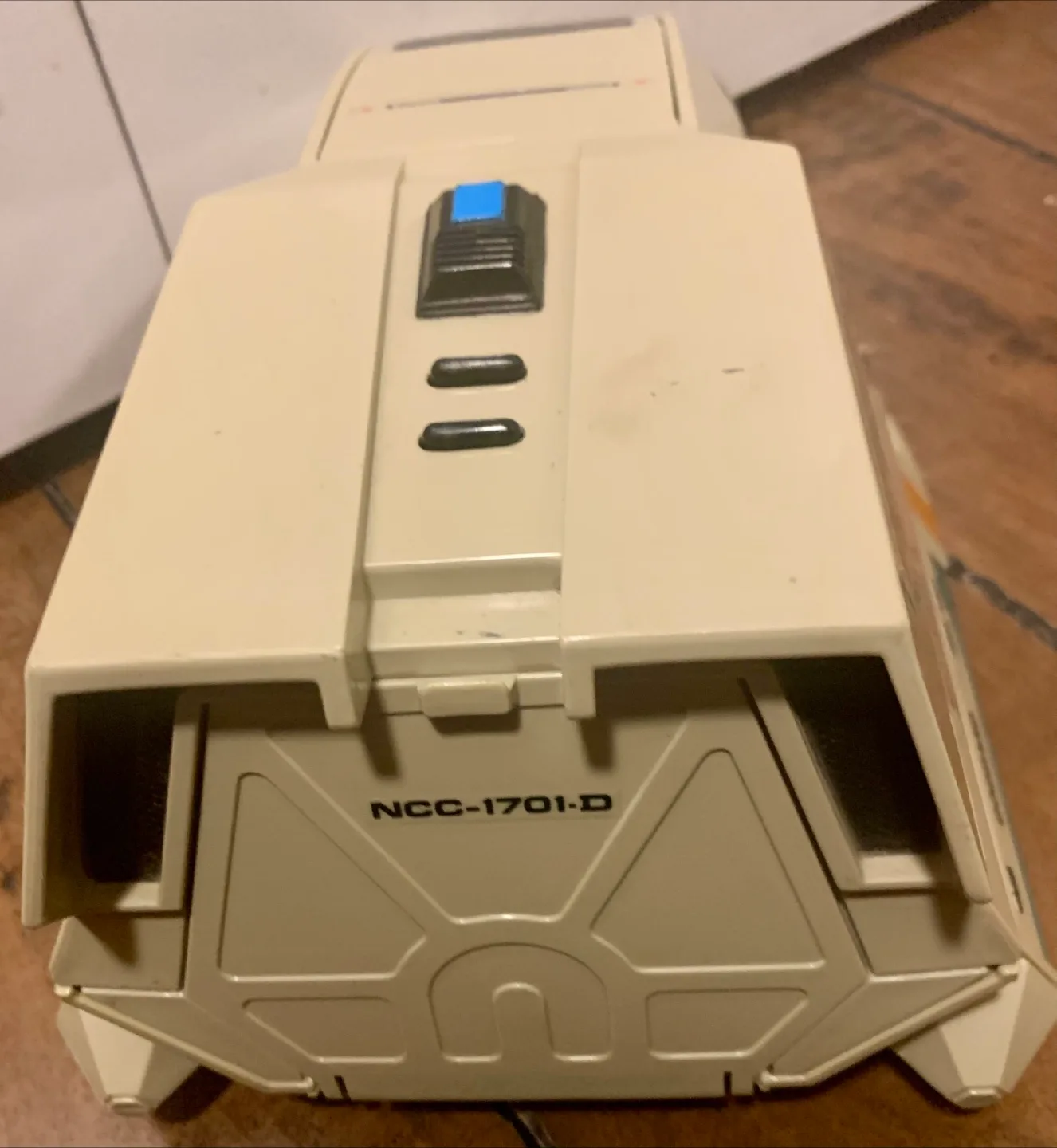 1992 Star Trek Shuttlecraft Goddard & Figures image indicator(9)
