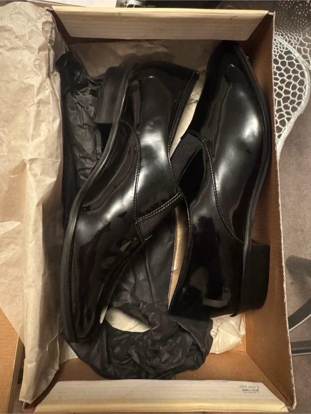 Nicole Women’s Black Patent Shoes - Size 7.5M. image indicator(2)