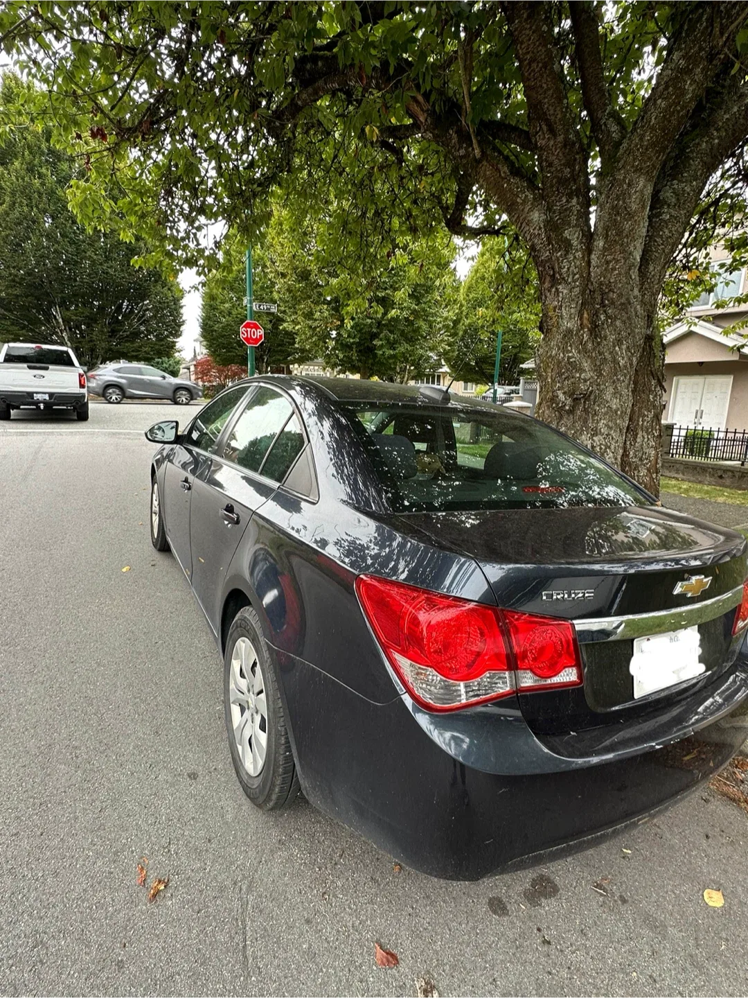 2015 Chevrolet Cruze 4dr 1LT – Clean Title image indicator(2)