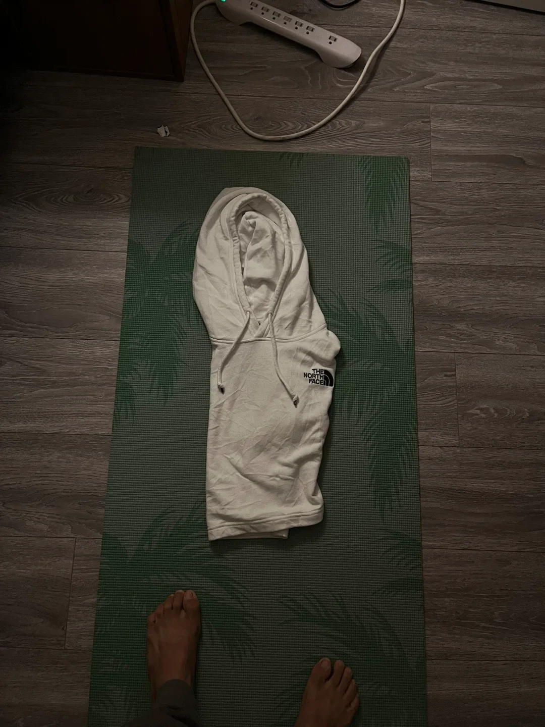 The North Face White Cropped Hoodie image indicator(3)