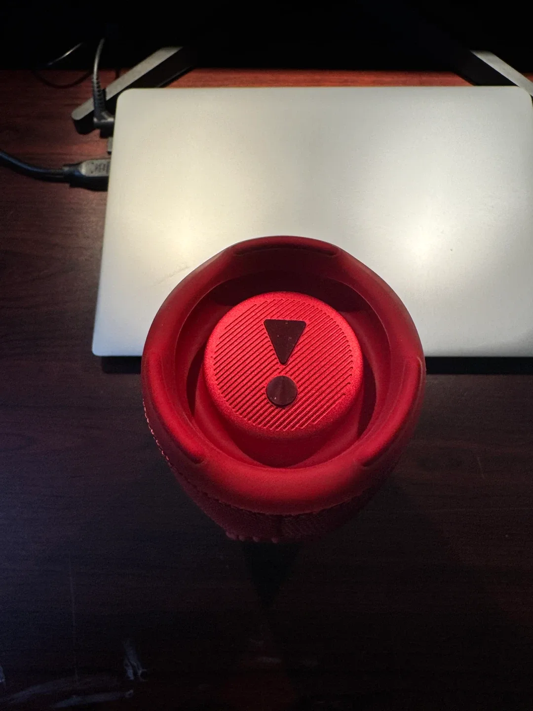 JBL Charge 5 Red Portable Bluetooth Speaker image indicator(6)