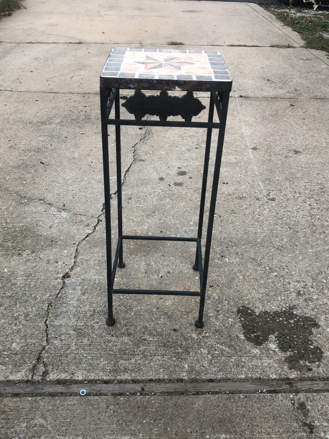 Mosaic Tile Plant Stand
