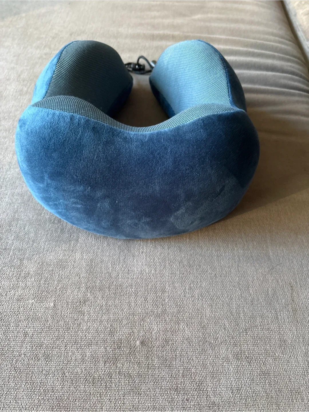 Blue Travel Neck Pillow image indicator(2)