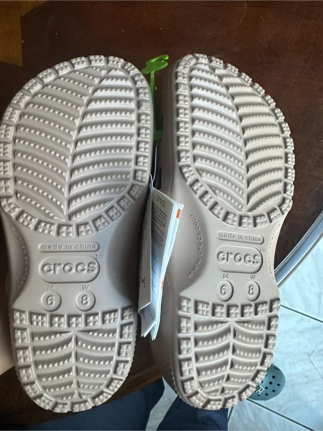 Crocs Classic Clogs - Size 6 (Men's) image indicator(2)