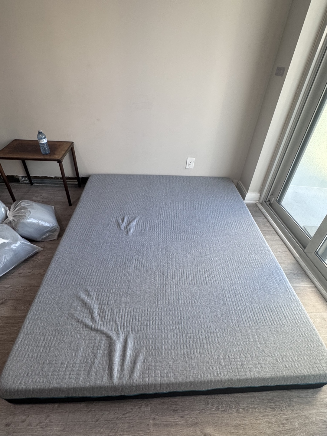 Mattress- Queen Size - Need it gone asap - photo 4
