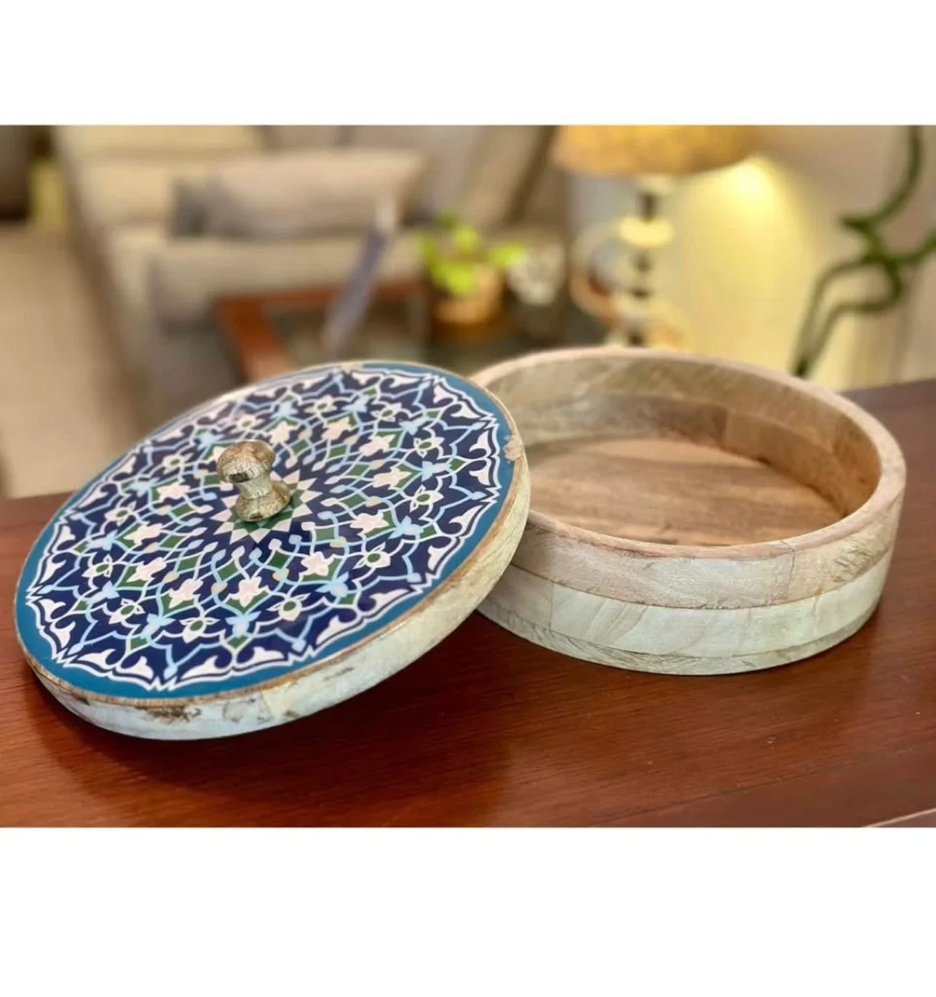 Wooden hot Pot / Roti Warmer thumbnail