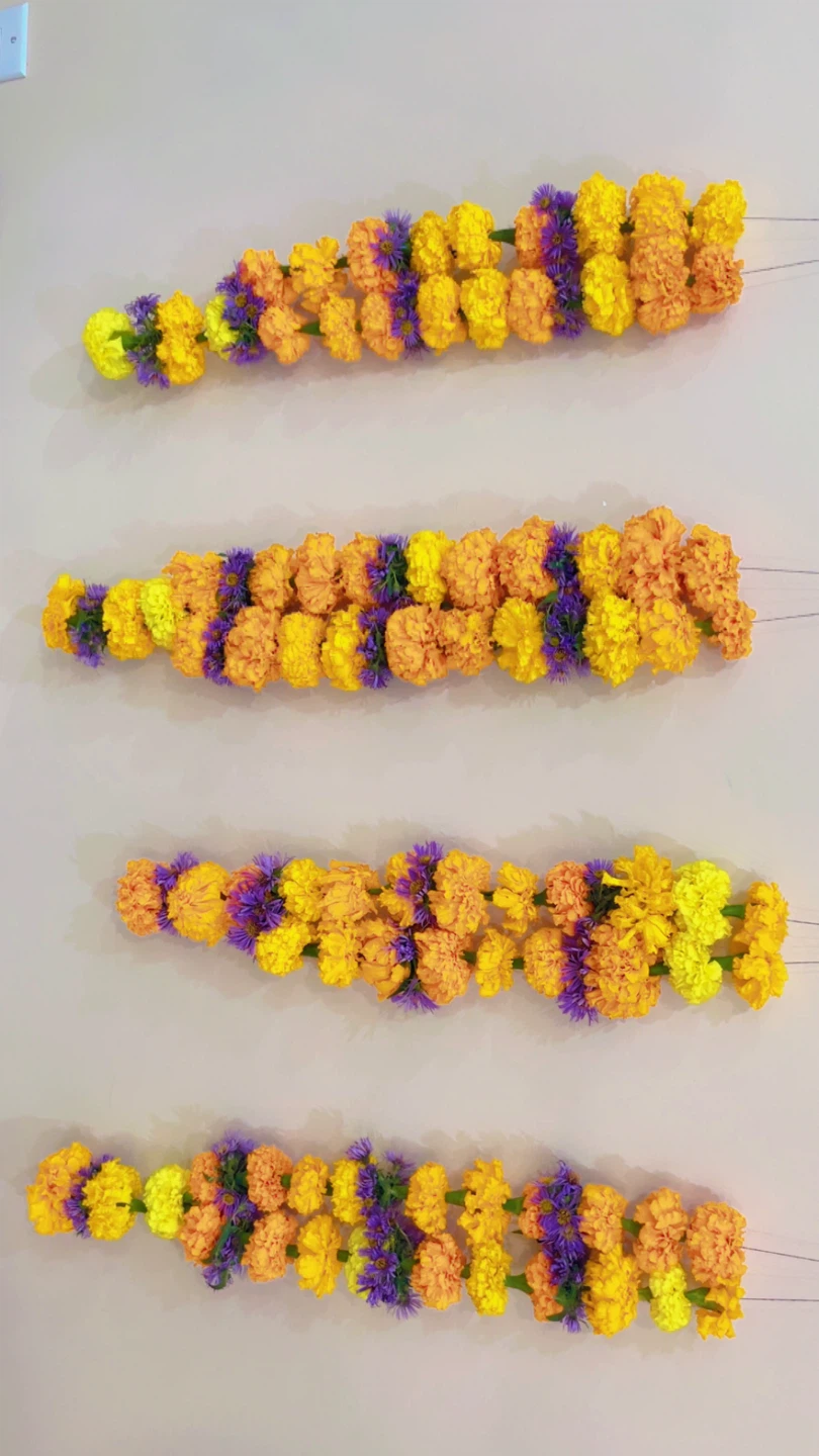 Fresh Marigold Flower Garlands – Perfect for Weddings & Events 🌼 - photo 2