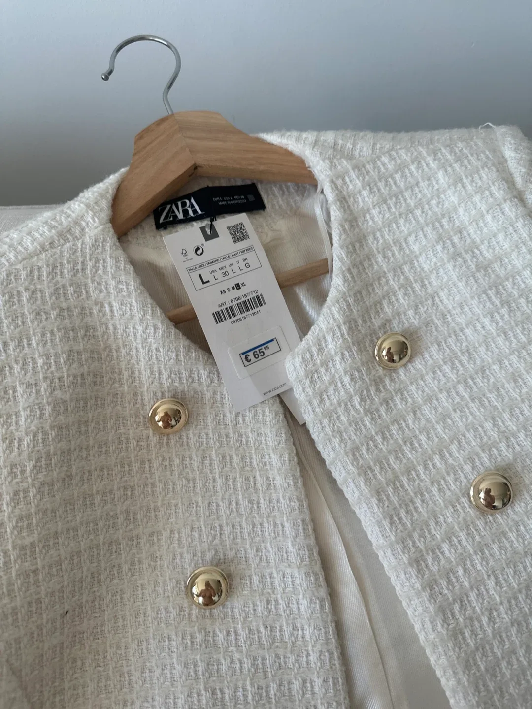 New Zara Textured Weave Blazer - Size L image indicator(2)