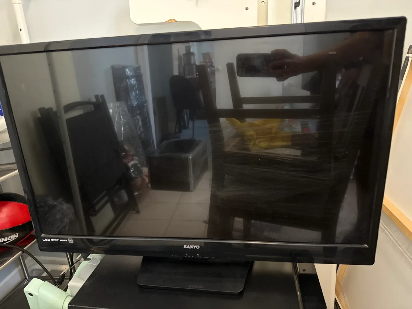 Sanyo LCD TV image indicator(2)