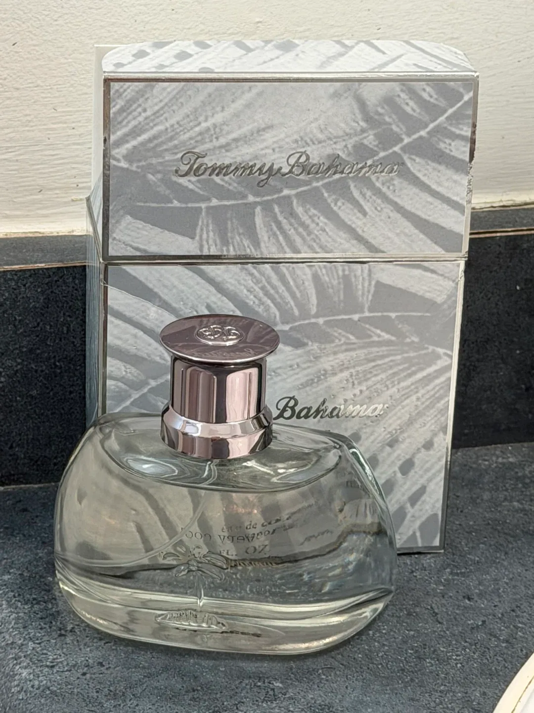 Tommy Bahama Very Cool Men's Cologne 3.4 fl oz image indicator(2)