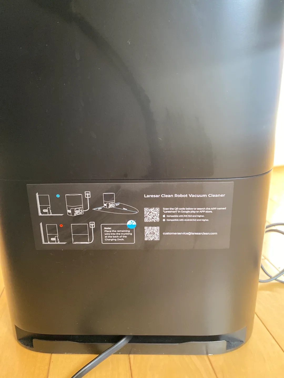 Laresar Clean Robot Vacuum Charging and Self Empetying Station image indicator(2)