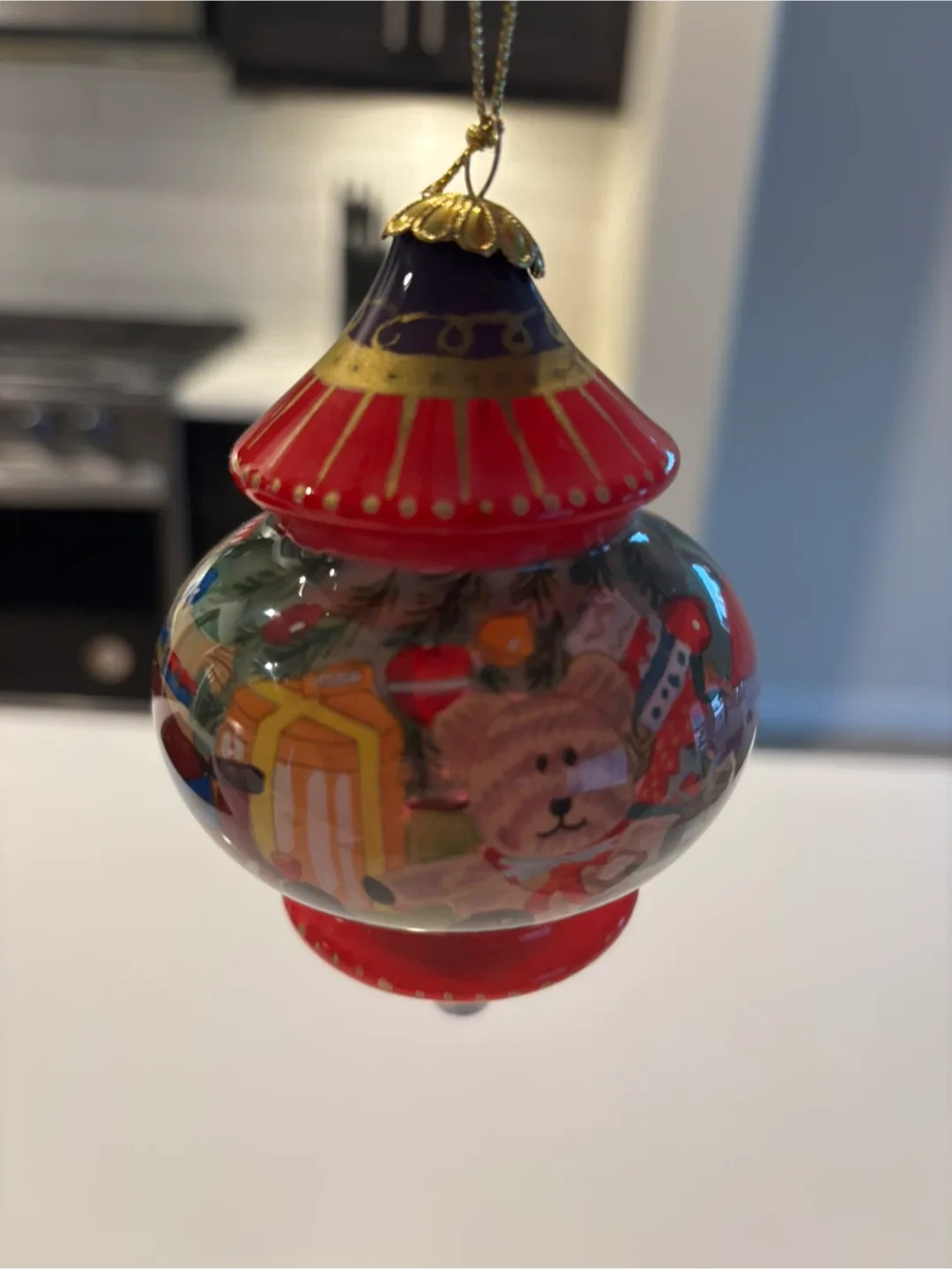 Pier 1 20033 Li Bien Hand Painted Glass Ornament For Sale image indicator(4)