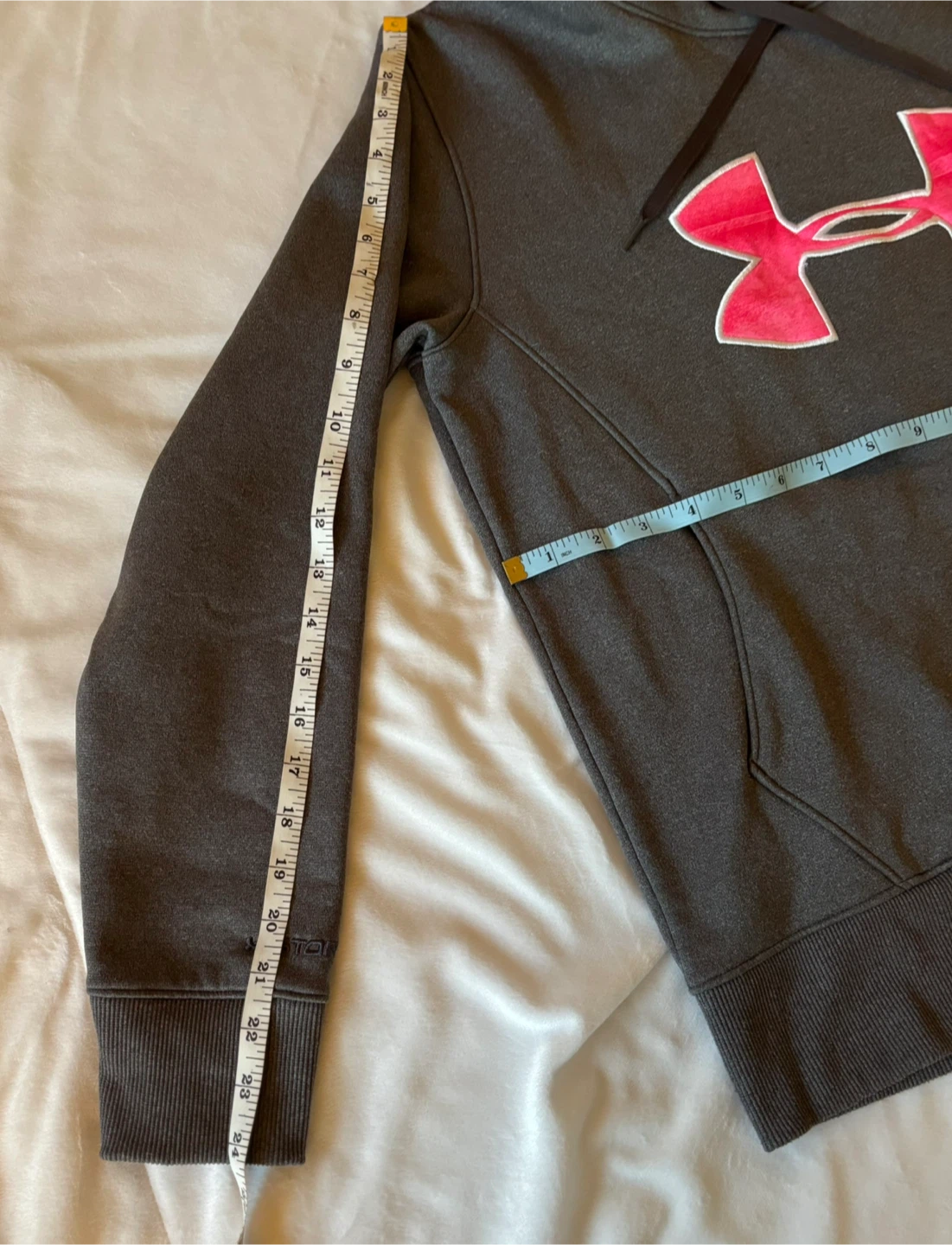 Under Armour Breast Cancer Awareness Hoodie - photo 3