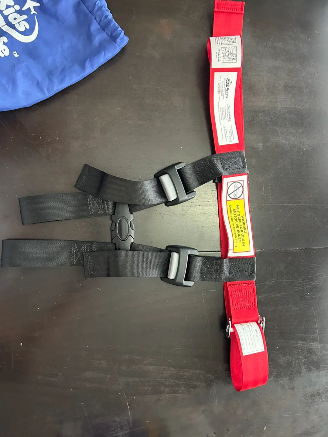 Kids Fly Safe CARES Airplane Safety Harness image indicator(6)