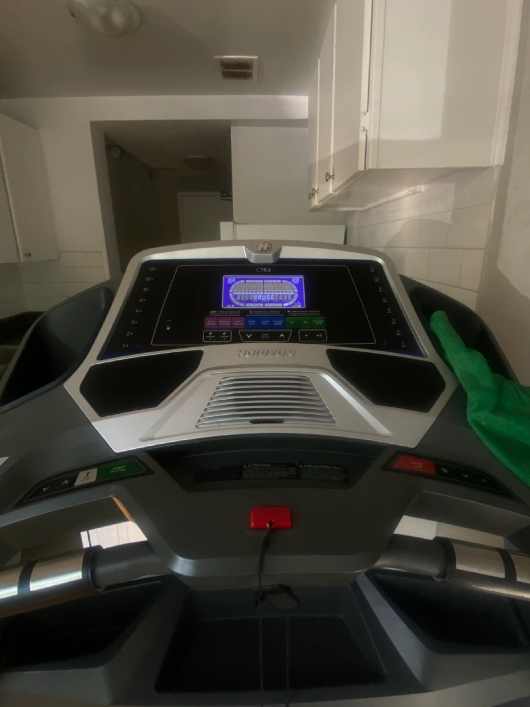 Horizon CT9.3 Treadmill - photo 2