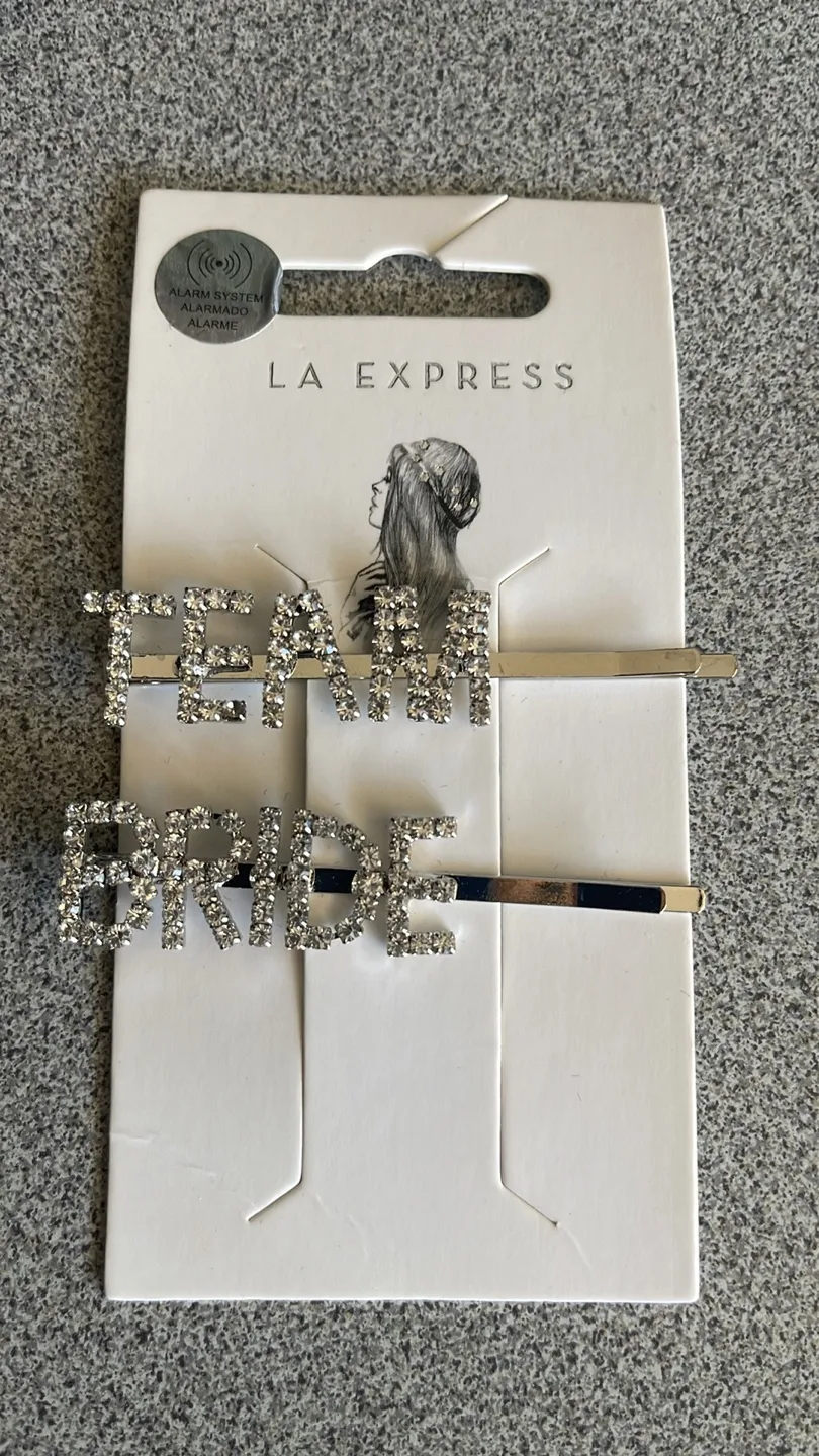 NEW - ‘TEAM BRIDE’ HAIR PINS thumbnail