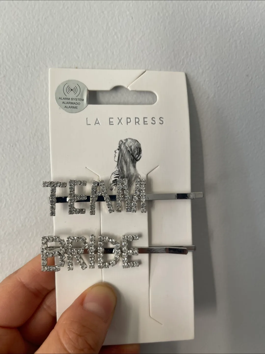 NEW - ‘TEAM BRIDE’ HAIR PINS image indicator(6)