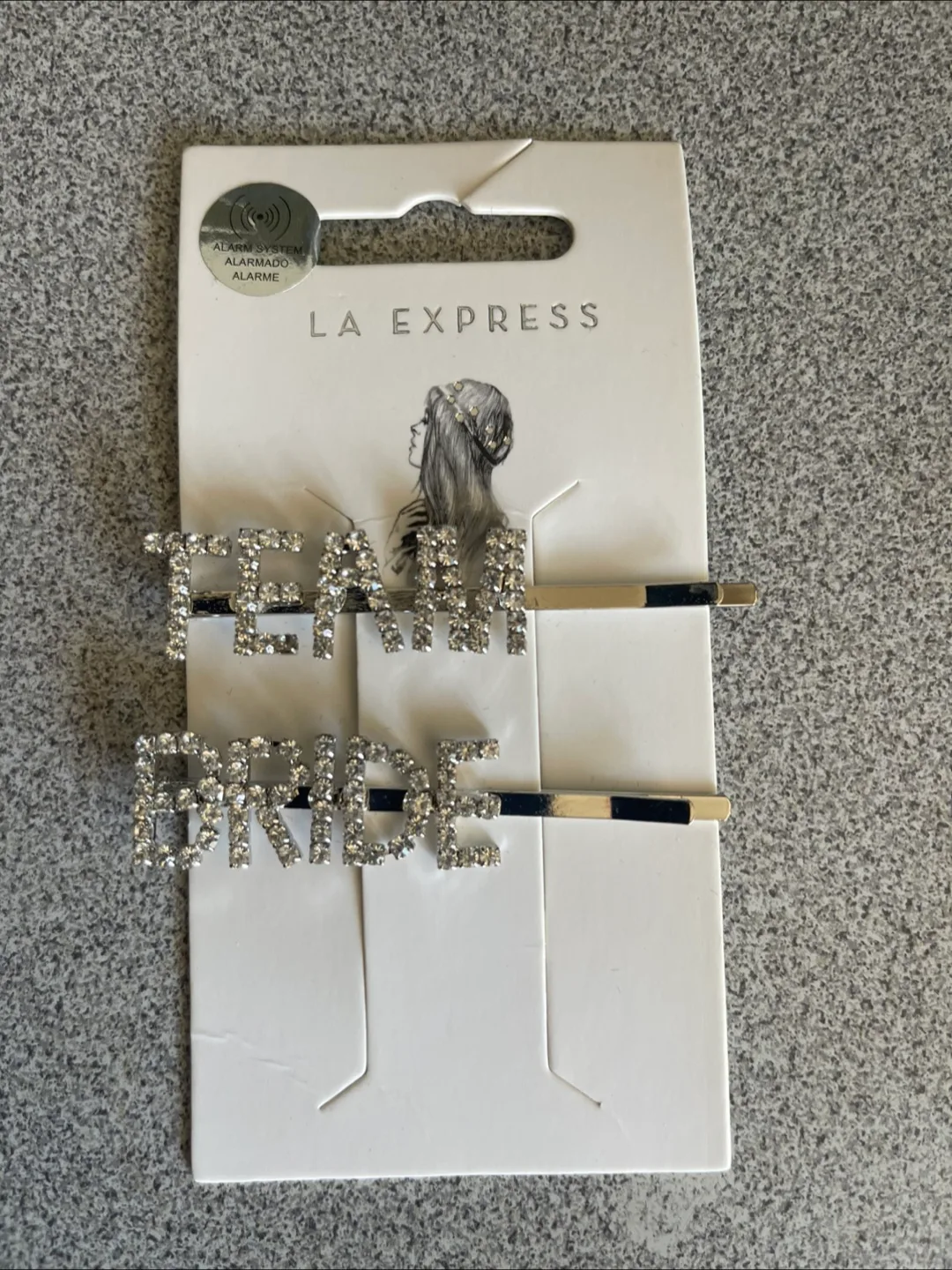 NEW - ‘TEAM BRIDE’ HAIR PINS image indicator(2)