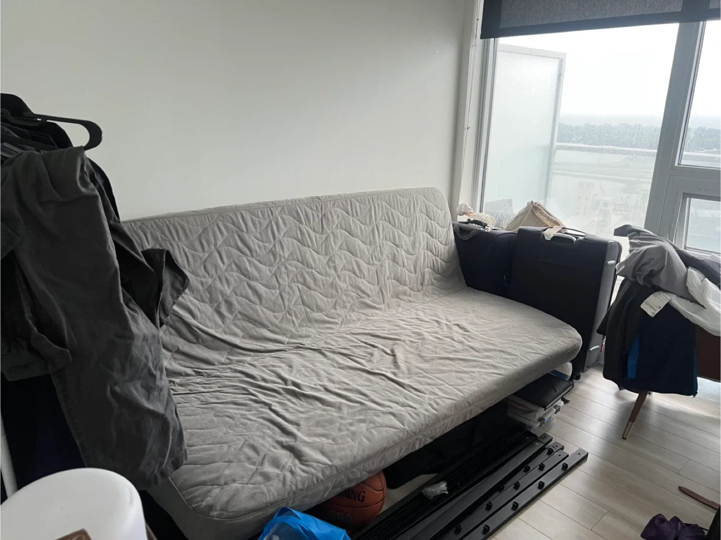 IKEA NYHAMN Sofabed - Knisa Gray/Beige image indicator(3)