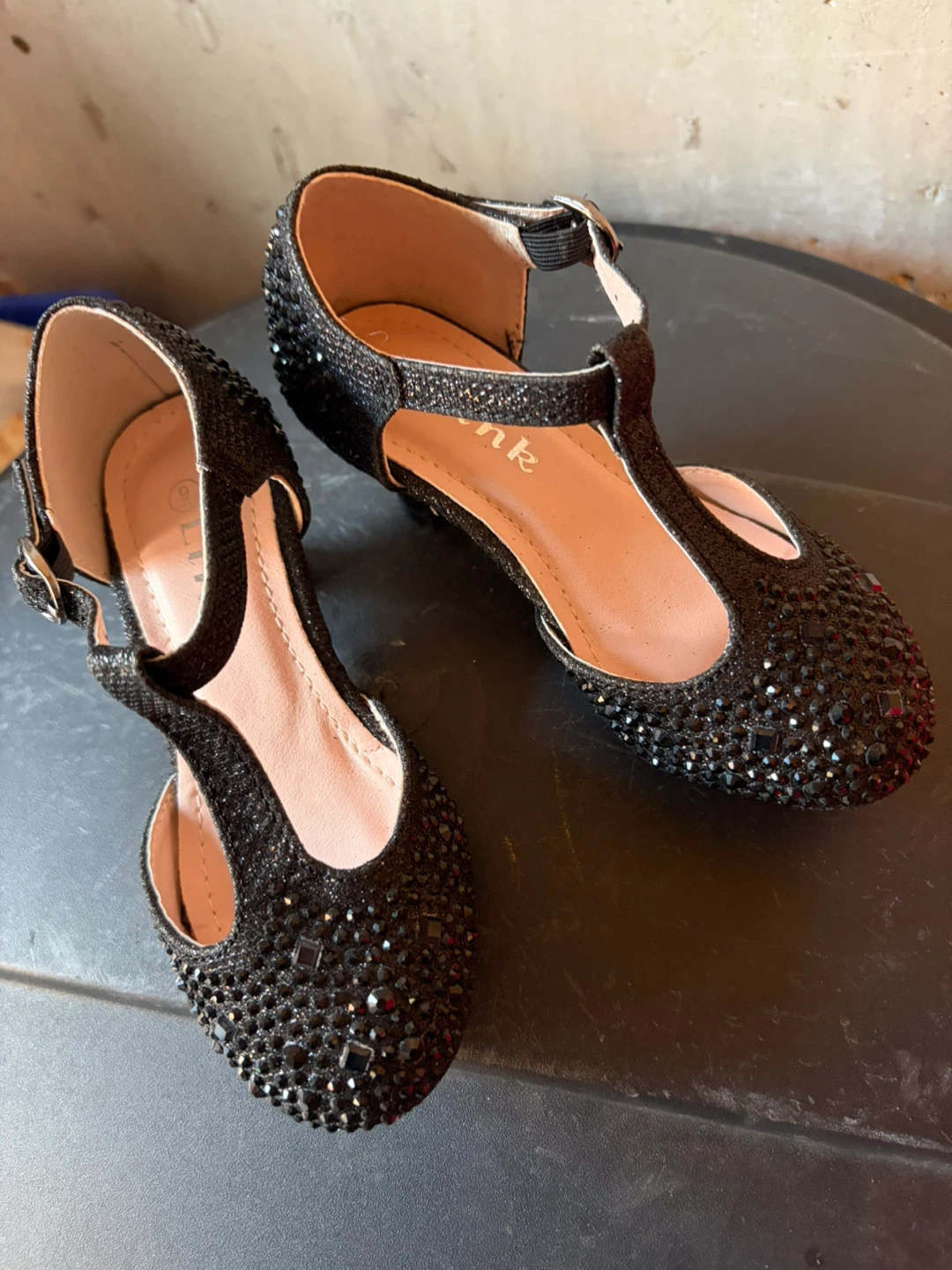 Luna Black Sparkly Girls Shoes - Size 9