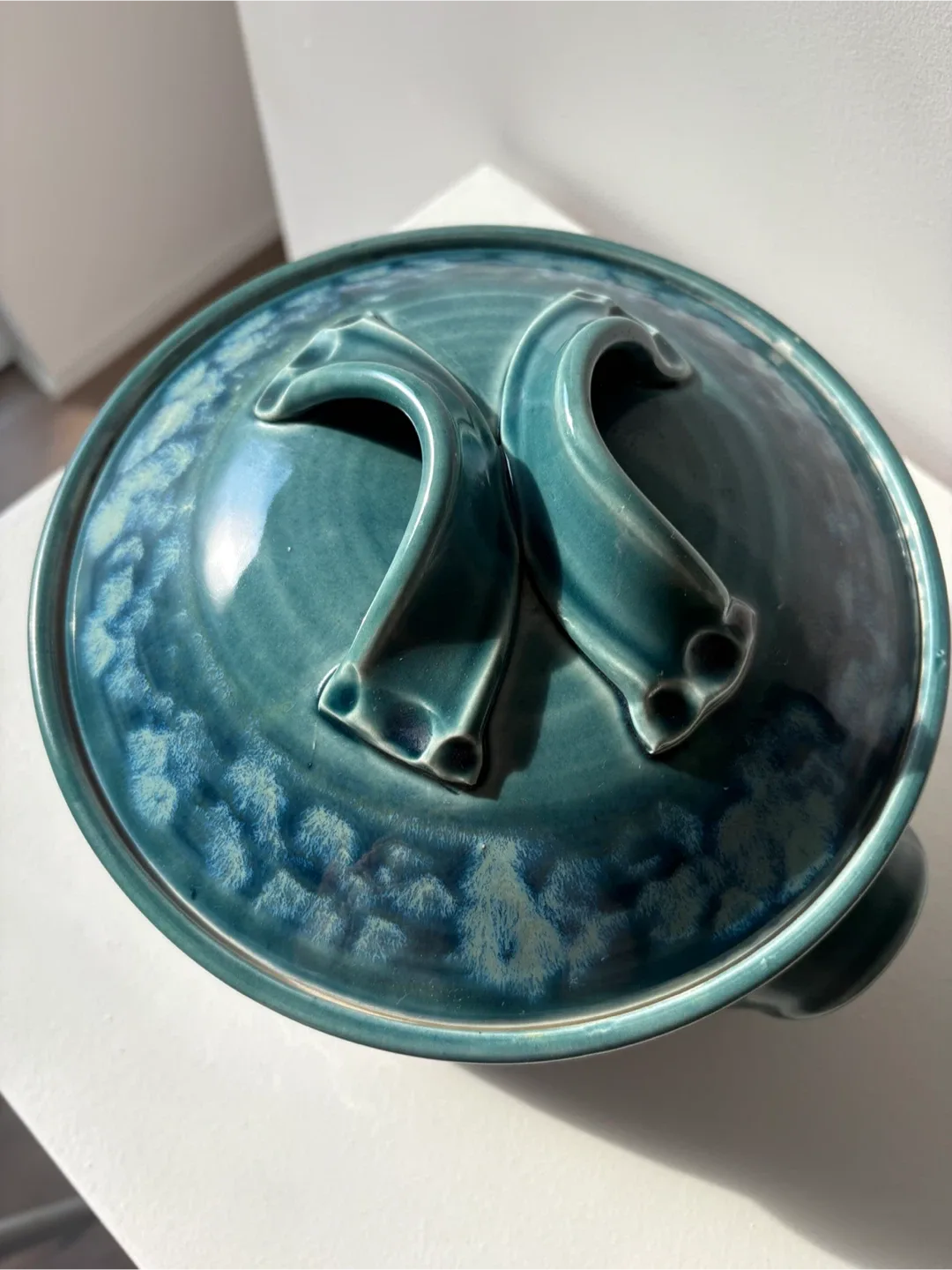 Blue Mountain Pottery Casserole Dish with Lid image indicator(2)