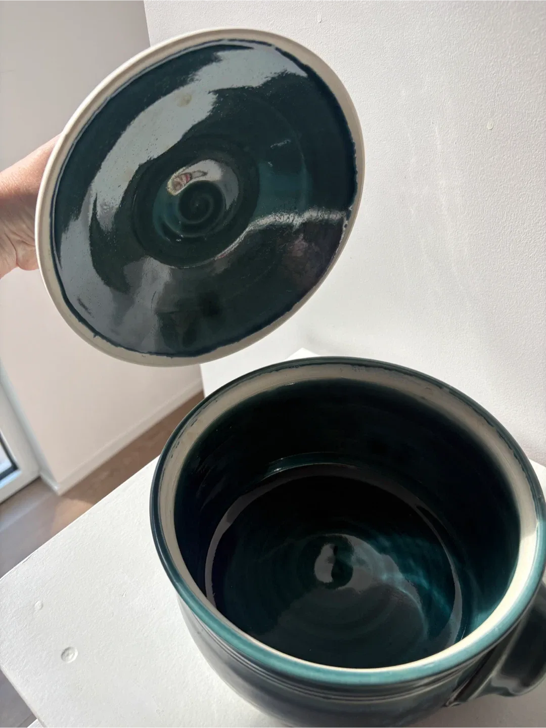 Blue Mountain Pottery Casserole Dish with Lid image indicator(3)