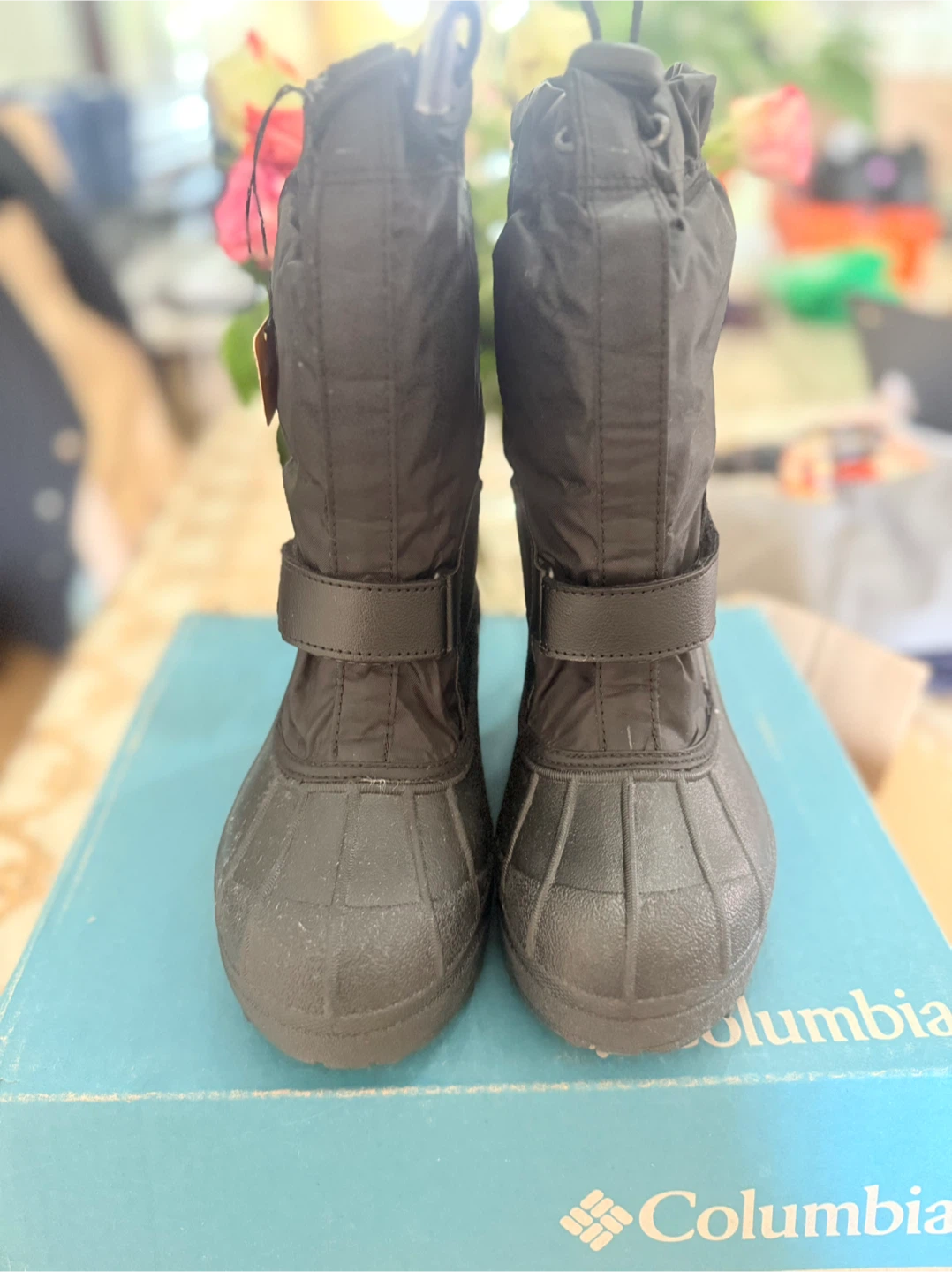 Columbia Snowbug Forty Black Winter Boots - Size 2 - photo 2