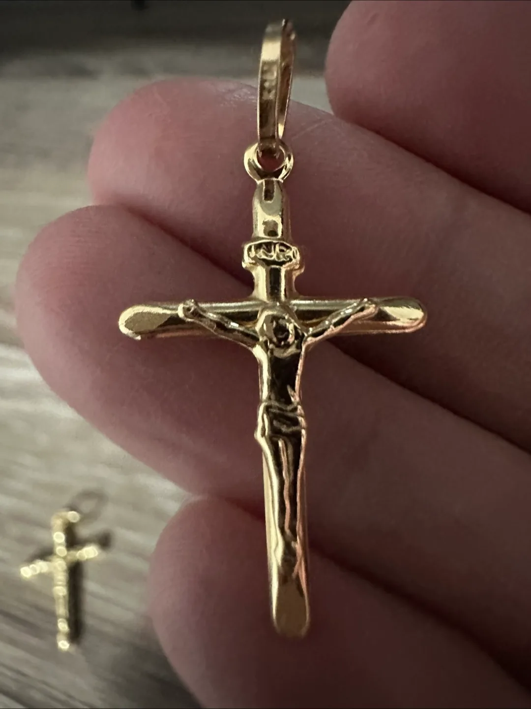 18k Real Gold Crucifix Pendants image indicator(3)