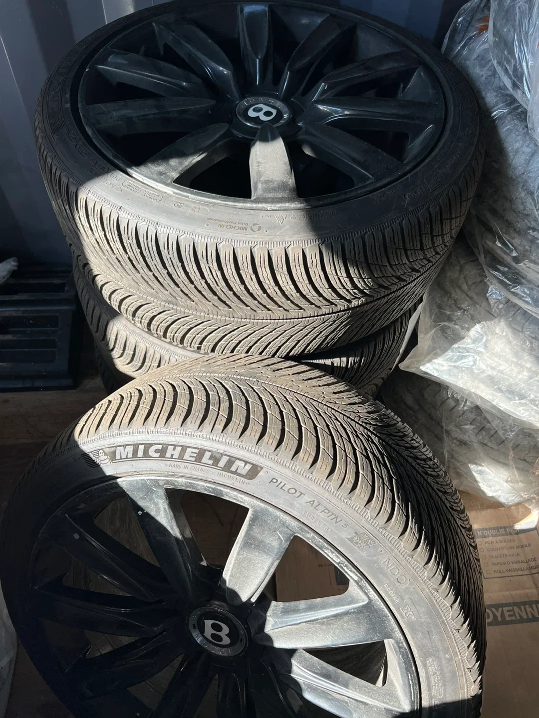 Bentley Winter Tires And Rims image indicator(2)