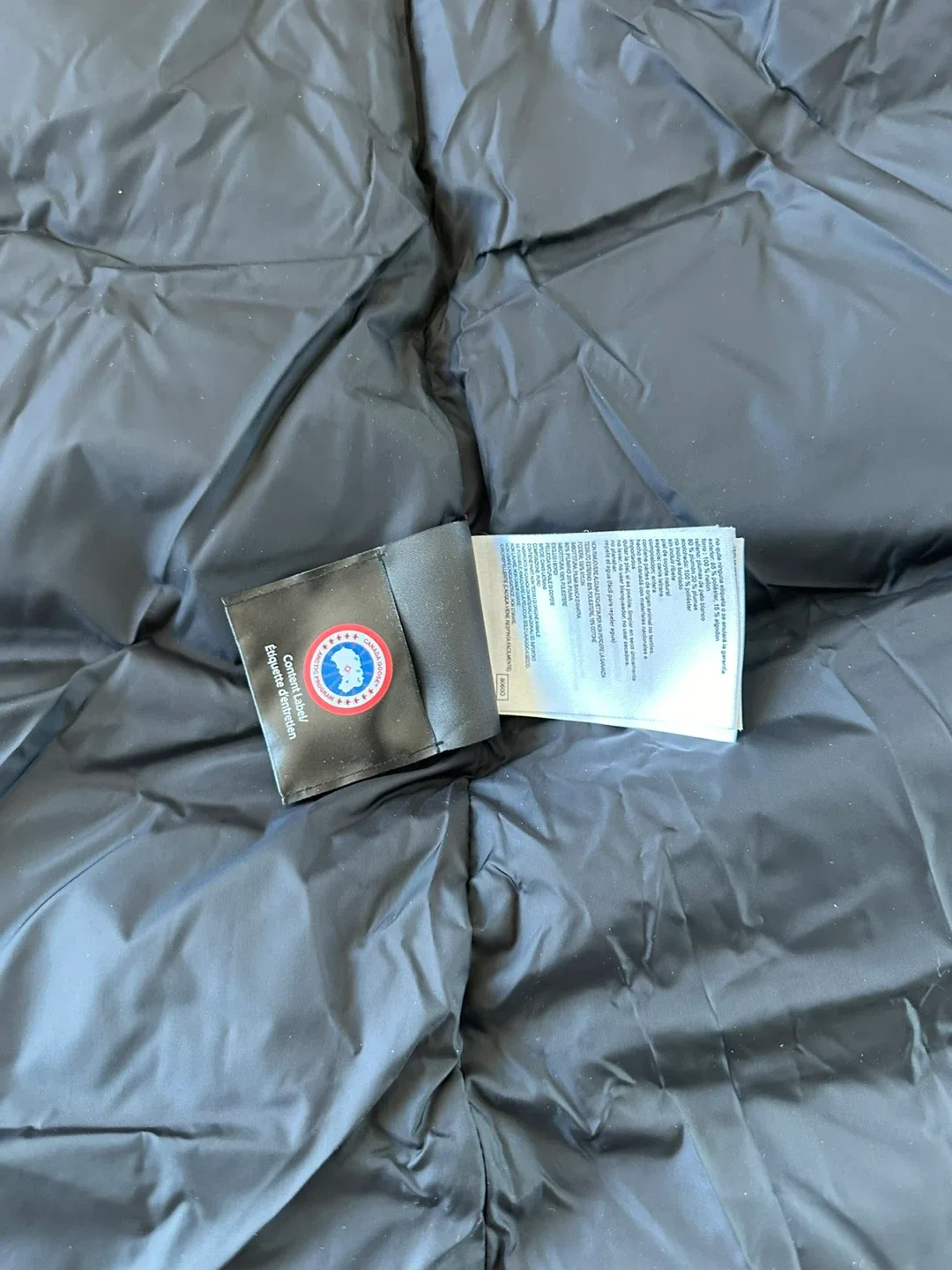 Canada Goose women’s Mystique Parka Fusion Fit Small red image indicator(3)