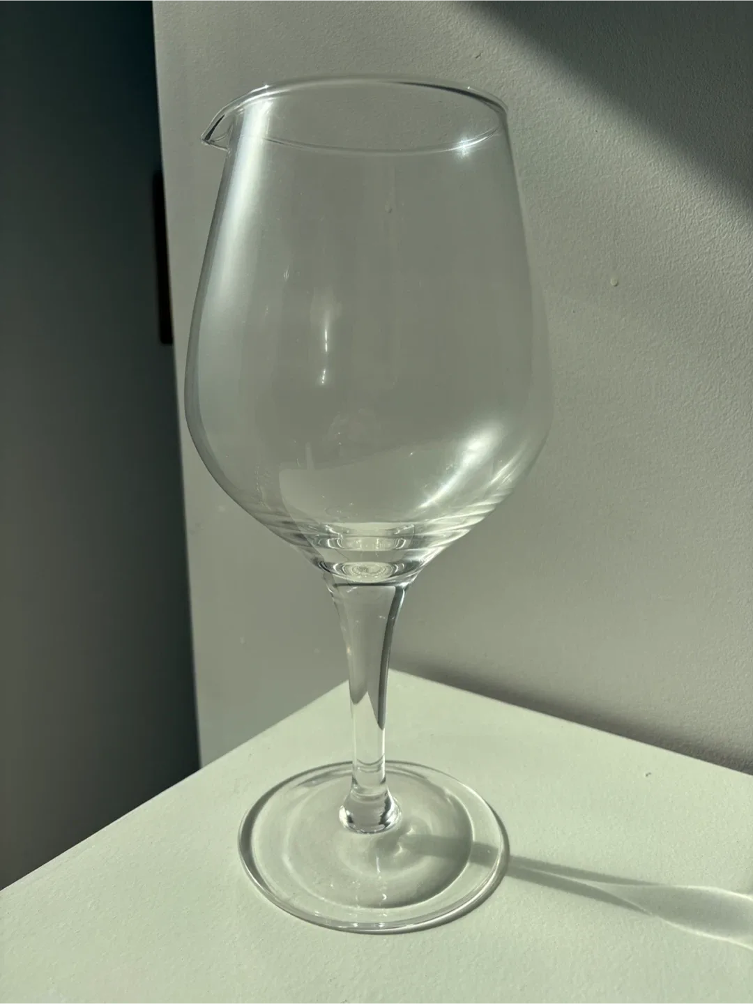 Large Wine Decanter with Pour Spout thumbnail