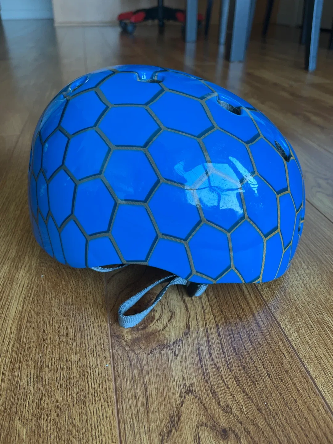 Kid’s  sports helmets 4 pcs image indicator(4)