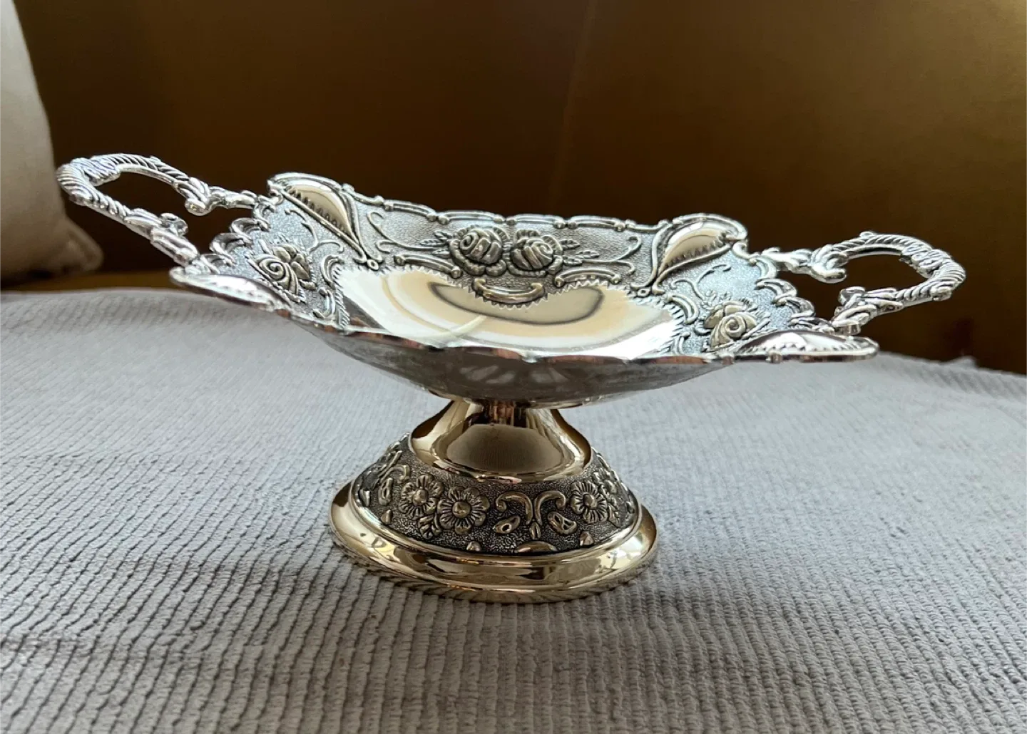 Silver Decorative Bowl image indicator(2)