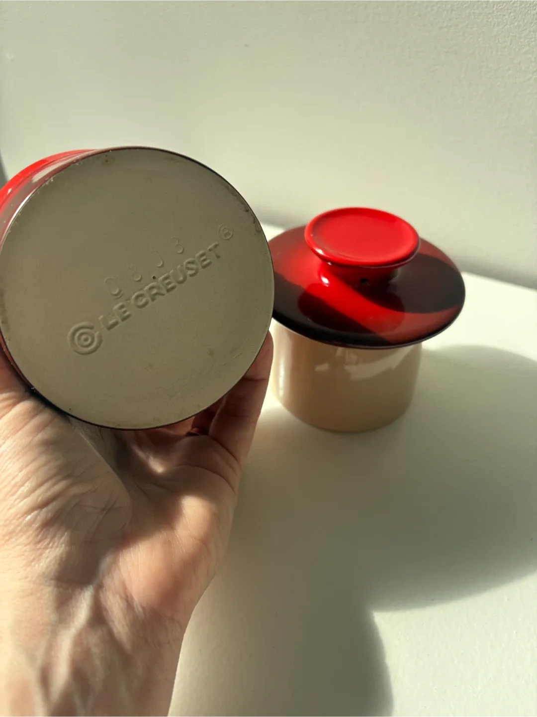 Le Creuset Butter Butter Bell Crock 🧡 image indicator(6)