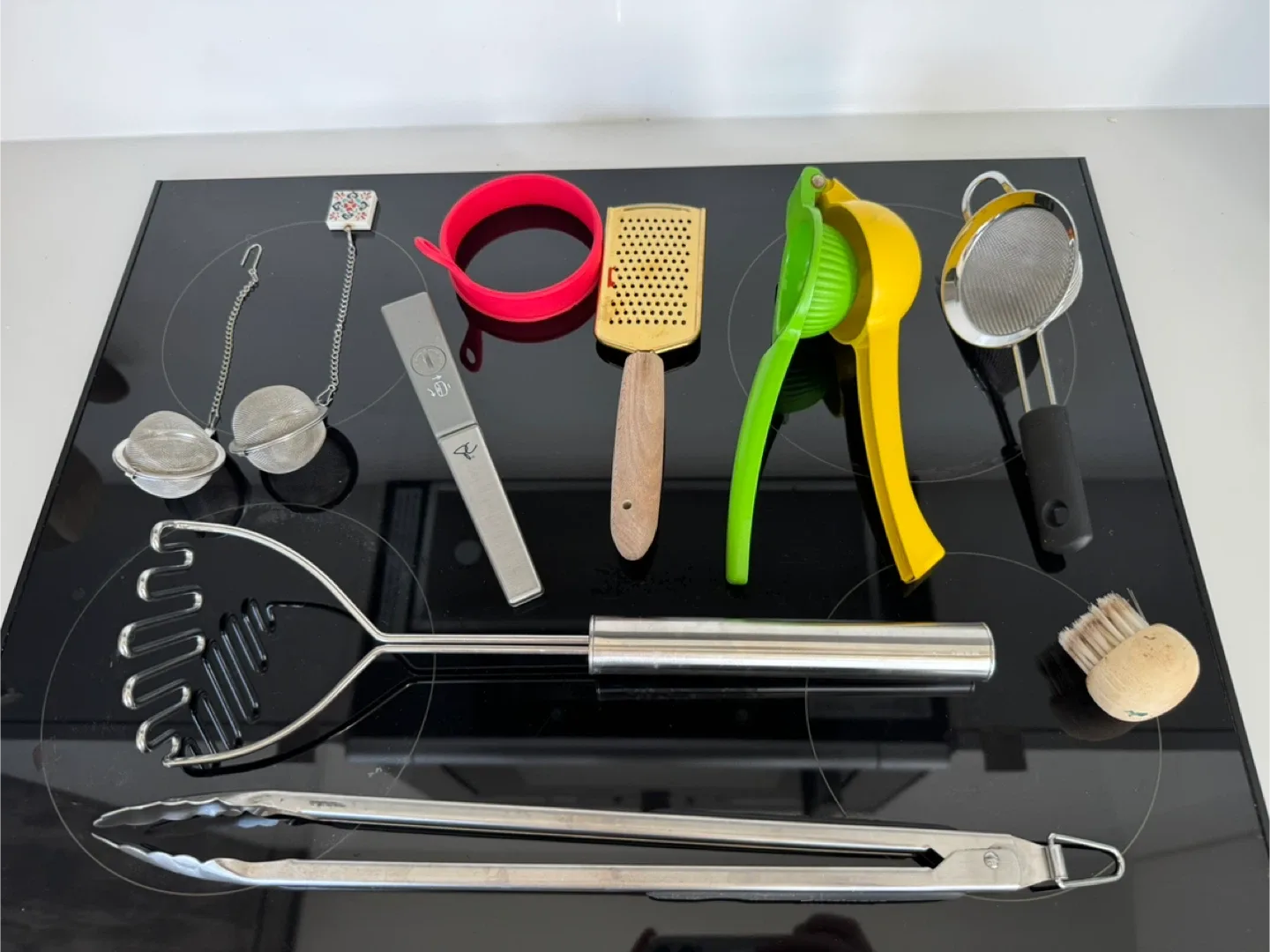 Kitchen Utensil Set thumbnail