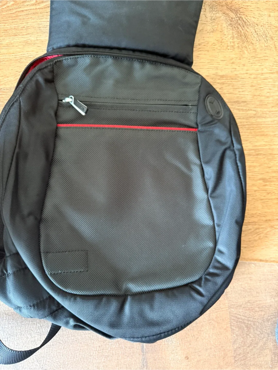 Tumi Black Backpack image indicator(6)