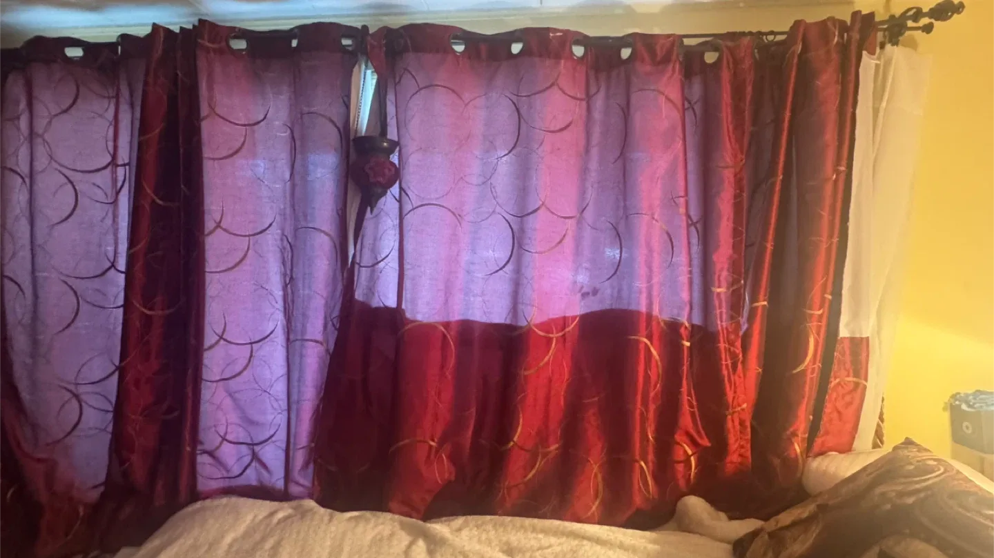 Red & Gold Patterned Curtains image indicator(5)