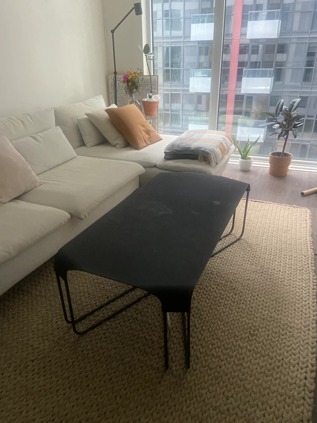 Umbra Coffee Table AS-IS - photo 3