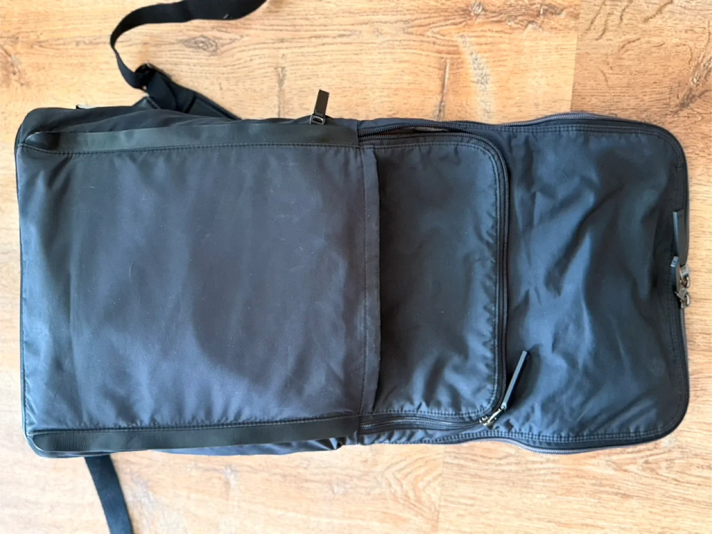 Tumi Black Leather/Nylon Backpack image indicator(5)