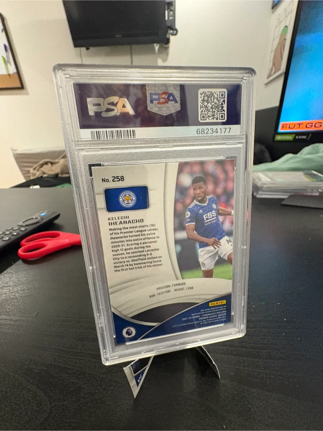 Soccer cards image indicator(2)
