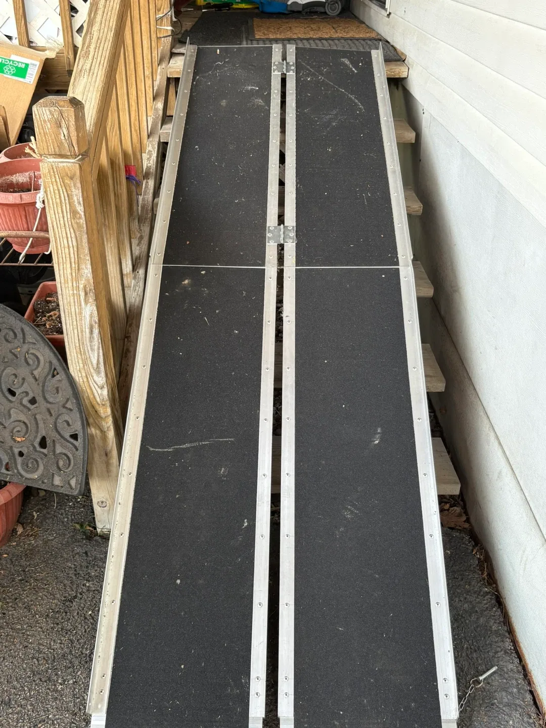 Portable Folding Wheelchair Ramp image indicator(2)