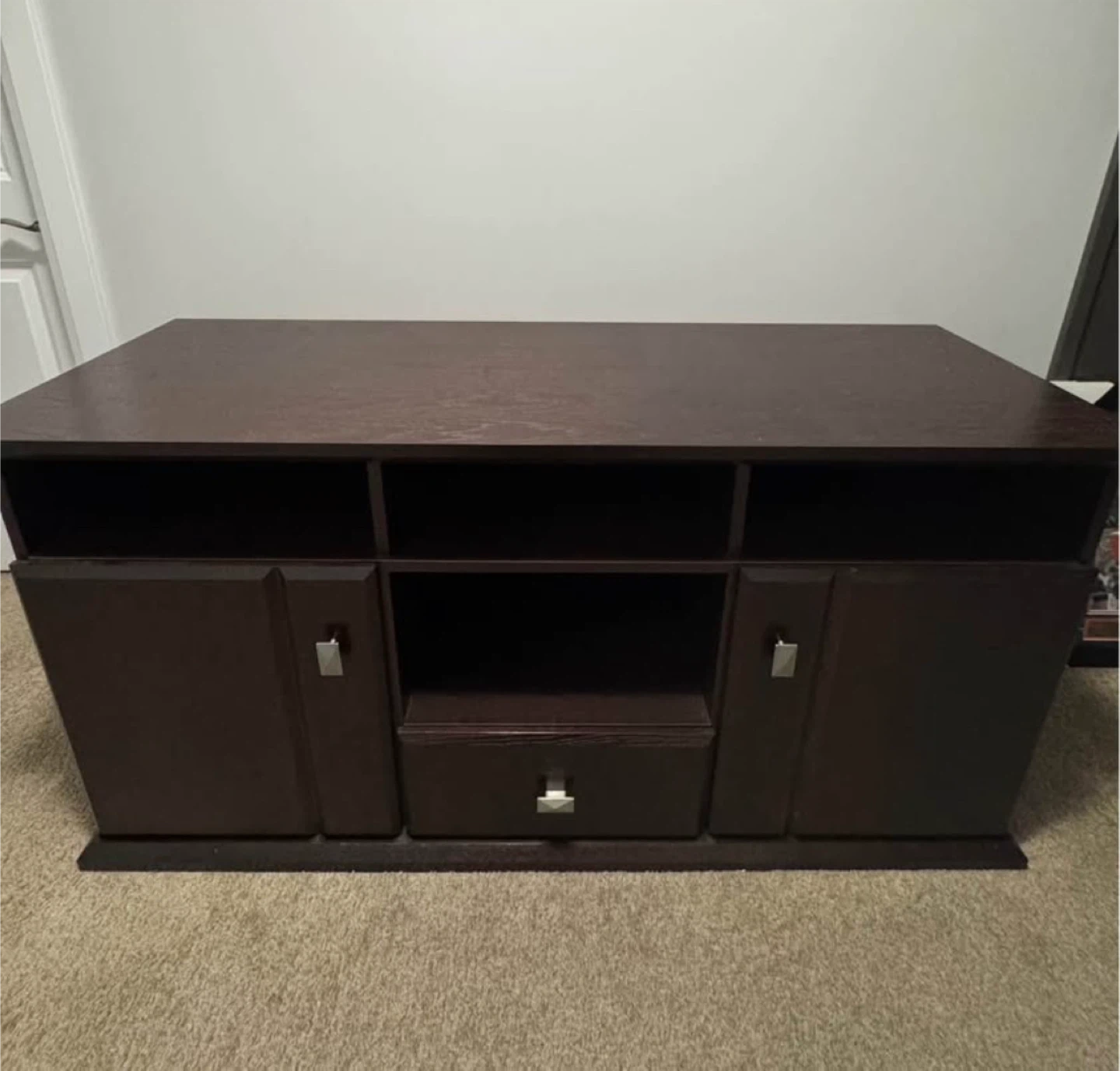 DeFher TV Stand