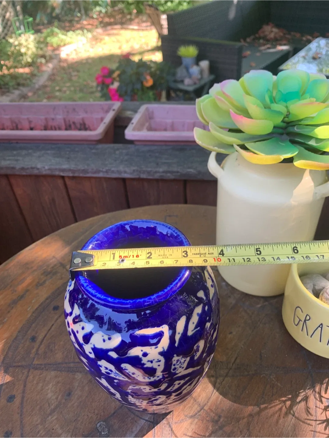 Blue & White Patterned Ceramic Vase 🧡 image indicator(9)