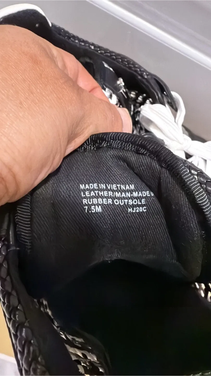 Michael Kors Georgie Trainer Raffia US 7.5 Black/Silver image indicator(2)