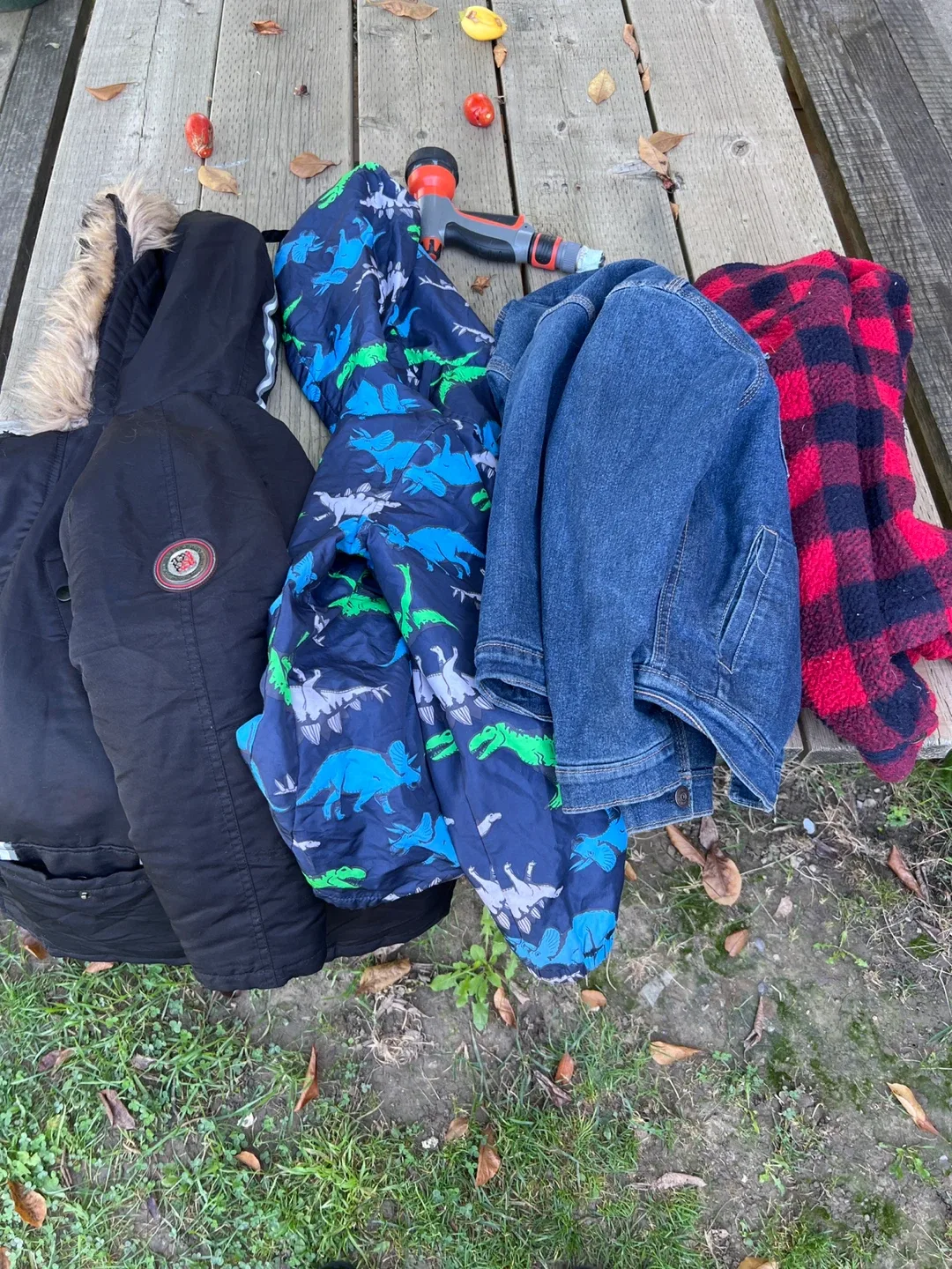 Assorted Kids' Clothing Bundle thumbnail
