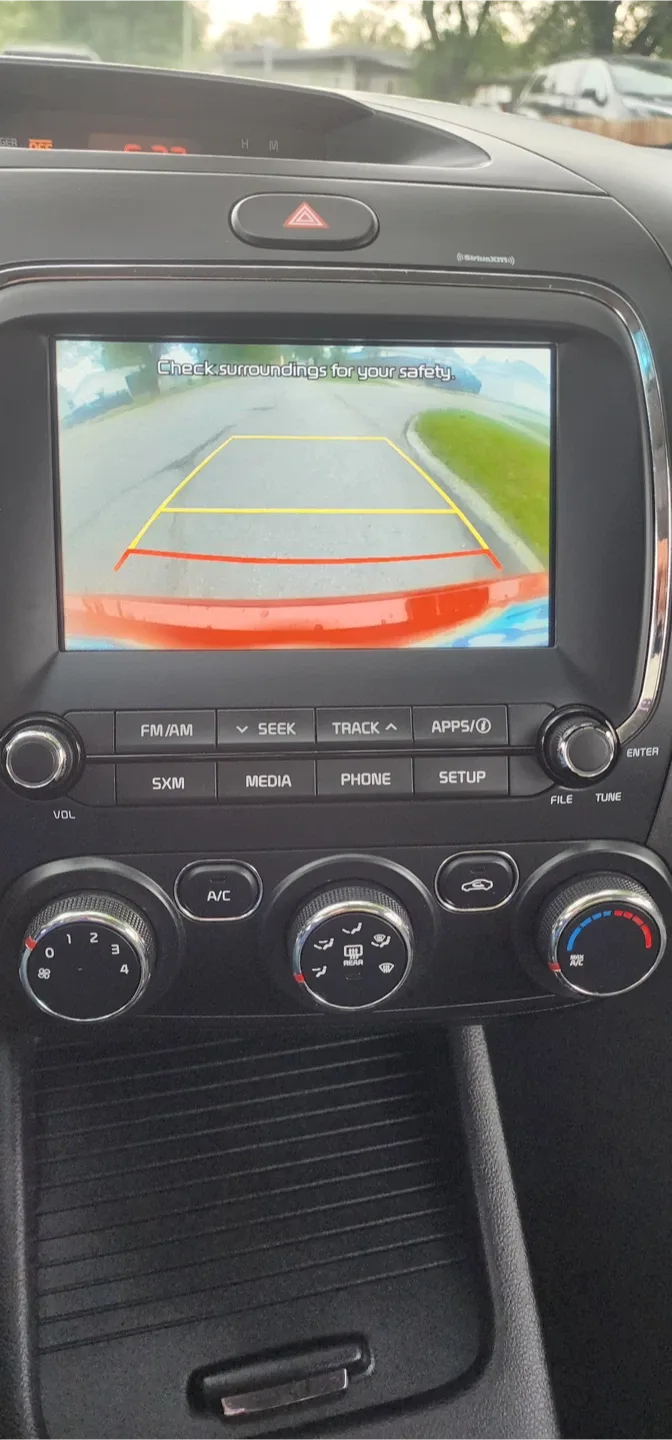 Red Kia Forte Sedan 2017 image indicator(7)
